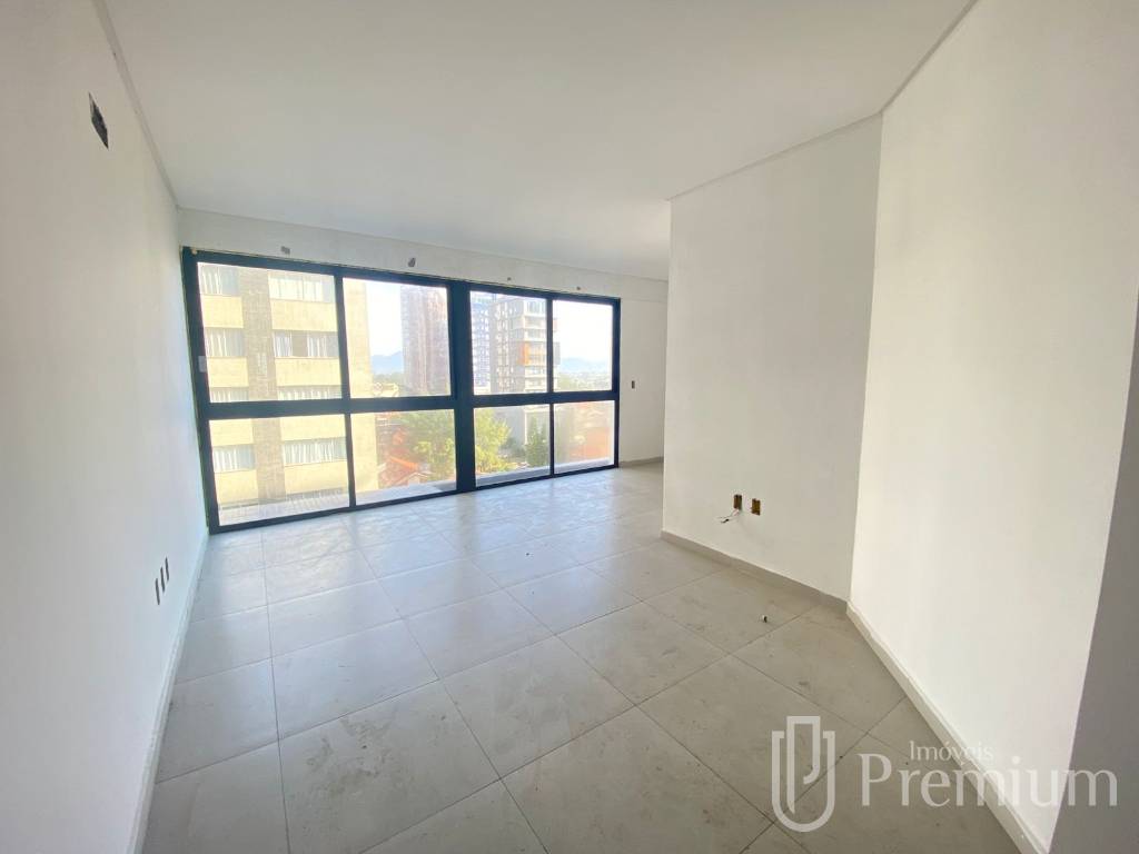 apartamento 3 dorm — Zona Nova — foto 1 de 6