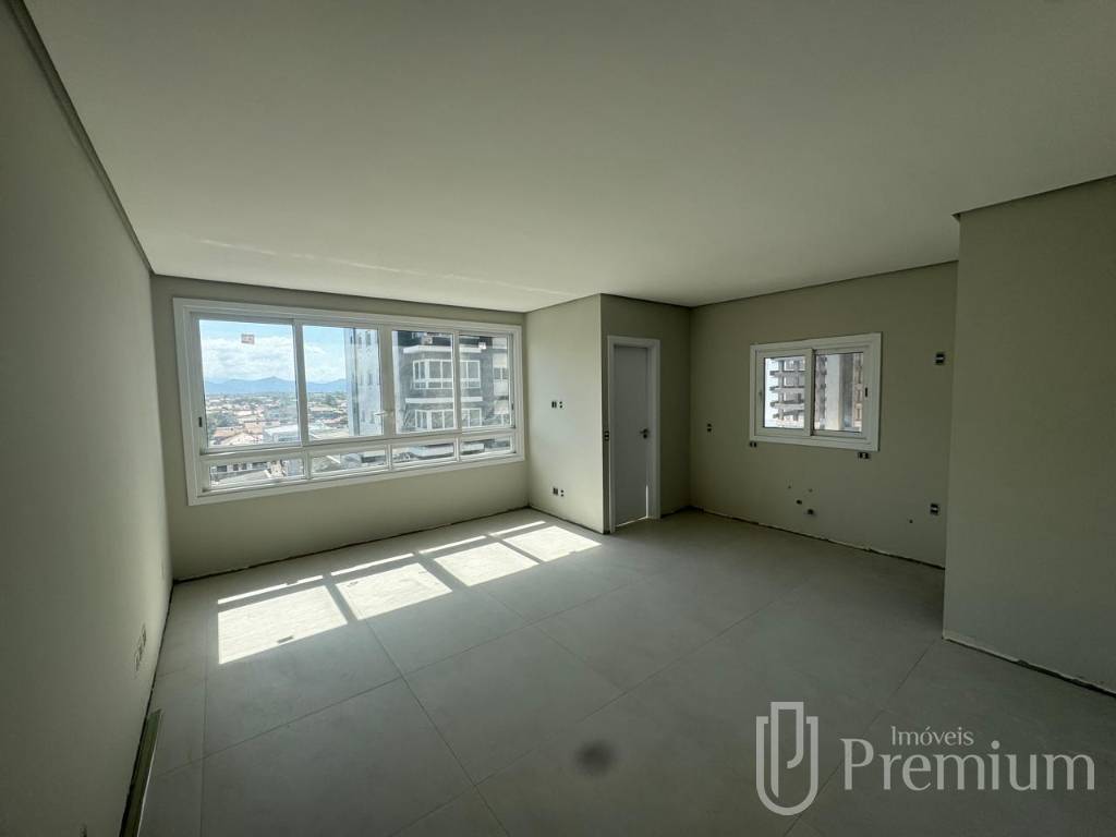 apartamento 3 dorm — Zona Nova — foto 1 de 6